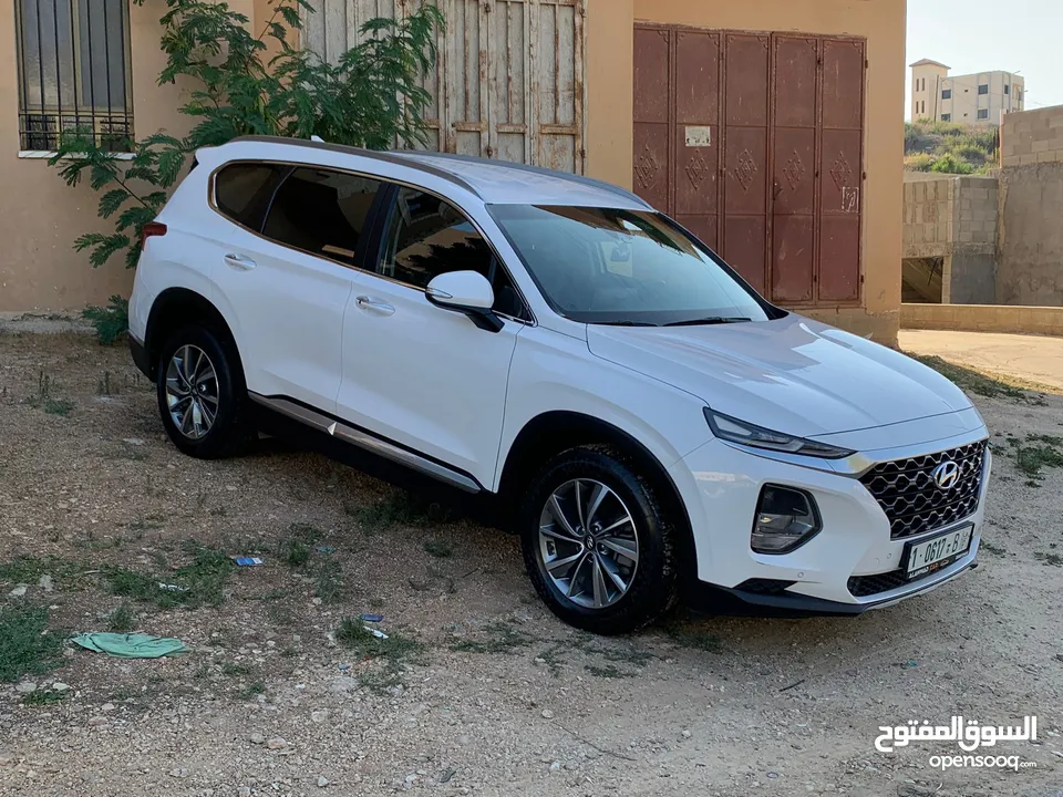 سنتافي 2019بالرخصة ركاب 6+1دهان شركة عداد 45الف فل فل اضافات ومواصفات ماتور 2000_ديزل امكانية البدل