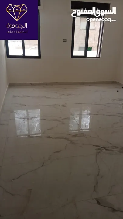 شقق فخمه ومميزة لم تسكن متوفر طوابق + اخير مع روف دوبلكس + شقة أرضية عرض خاص أرقى مناطق تلاع العلي