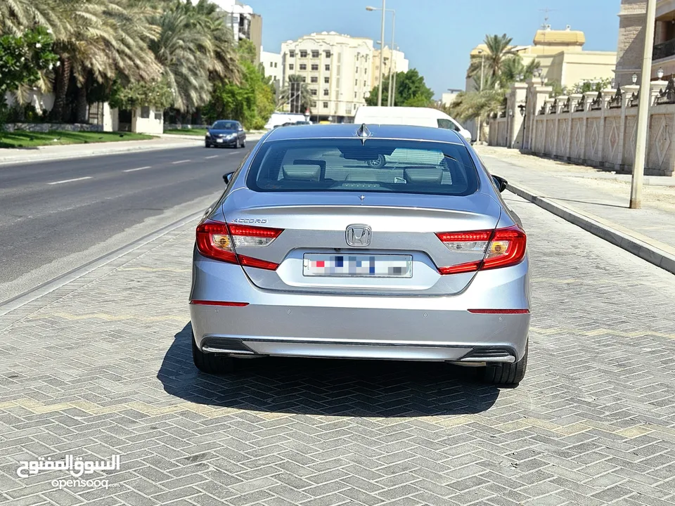 HONDA ACCORD 2018 FULL OPTION TOP EXCELLENT CONDATION URGENTLY FOR SALE