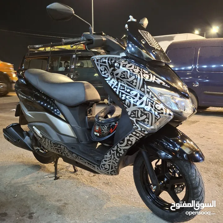 سوزوكي برجمن suzuki burgman 900