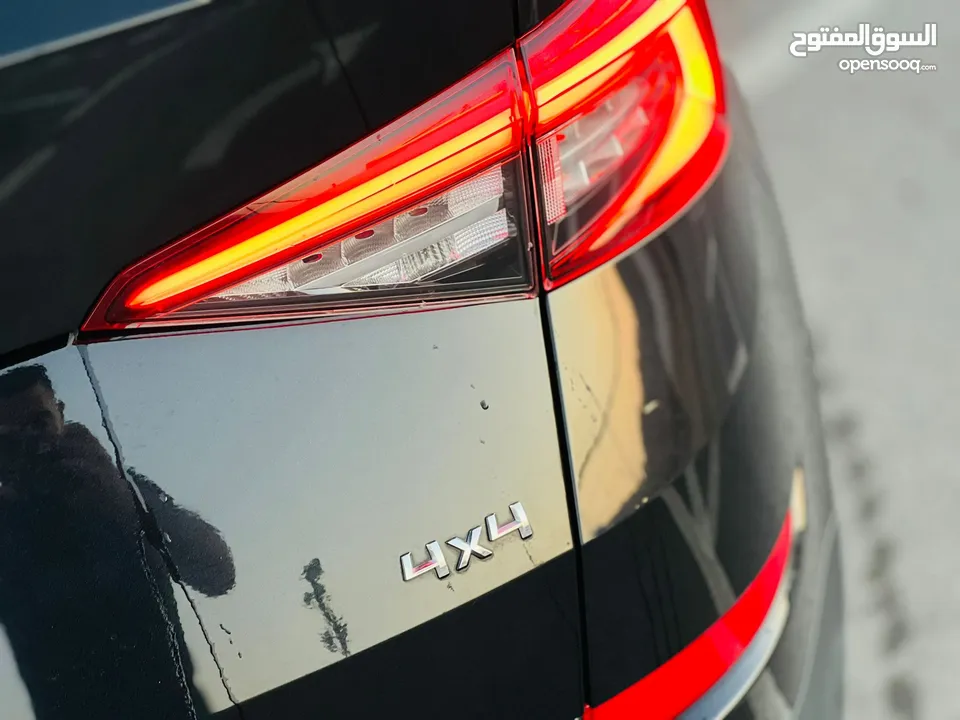 سكودا كودياك  فل الفل فتحة سقف بانوراما 190 حصان  4x4- /2020  دفع رباعي عداد قليل 30000