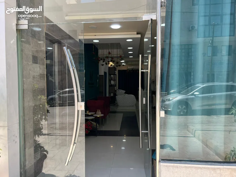 صالون سيدات للبيع سبب البيع السفر للخارج