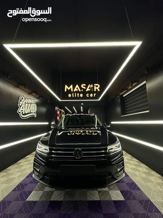 VW Tiguan 2019 4*4 full options black edition
