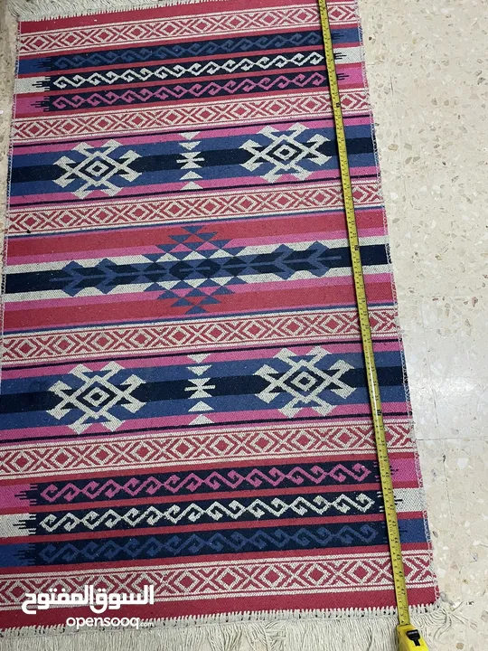 اغراض للبيع مكتب برداية وطاولة ووووو