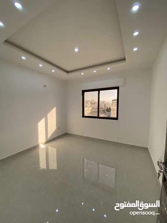 شقق فاخرة 142 متر بأجمل مناطق شفا بدران الكوم تشطيب مميز واسعار مناسبة طابق اول وطابق ثاني