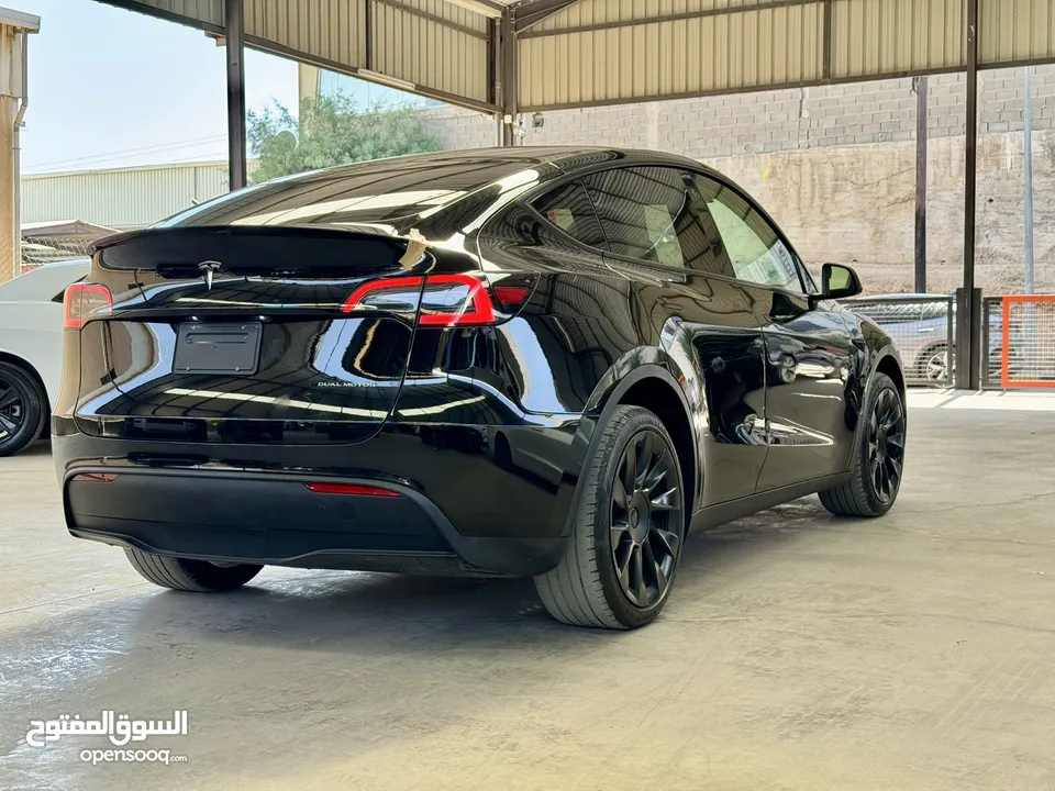 Tesla Model Y 2023 ( LONG RANGE DUAL MOTOR ) , 22 الف مايل ، فحص كامل ، ايرباج مغلق