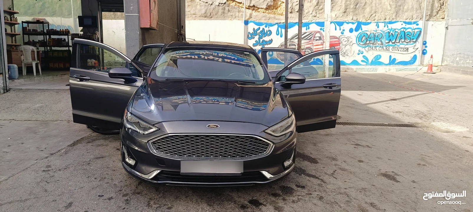فورد فيوجن SE سبورت بكج 2018 لم تعمل تطبيقات