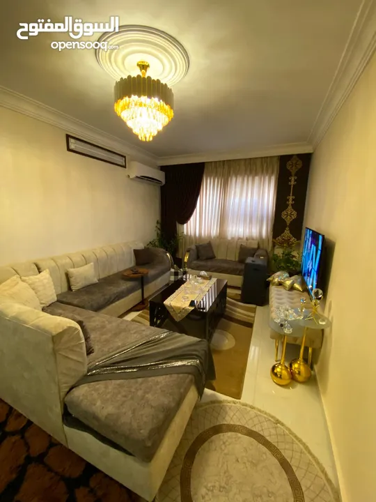 شقة للبيع طابق ثاني