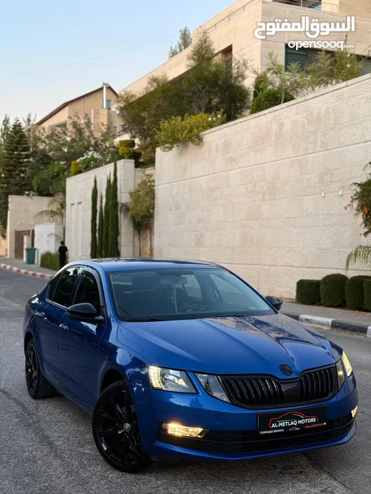 سكودا اوكتافيا للبيع اصل شركة  السيارة زي ما هي بالصور  البيع كاش او تقسيط