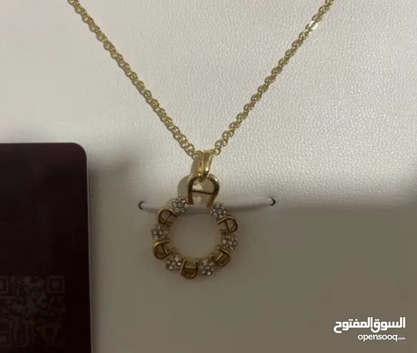 قلادة ايجنر اصلي للبيع Authentic Aigner Necklace For Sale