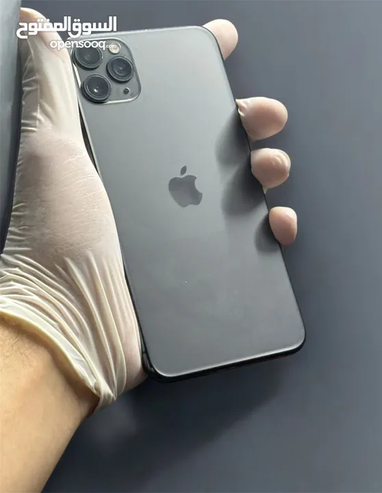 iPhone 11pro max اقرأ الوصف جيداً
