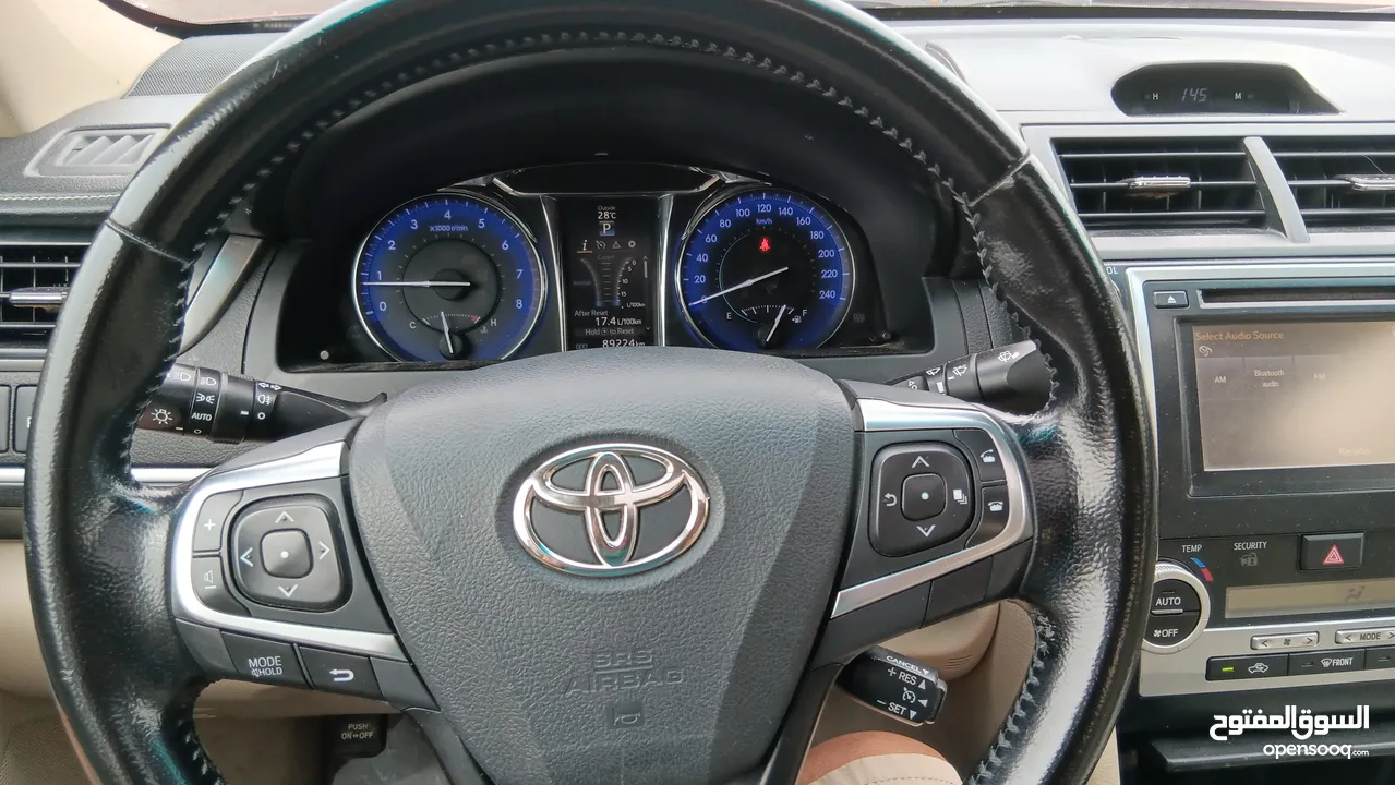 Toyota Camry GLX Model 2017.