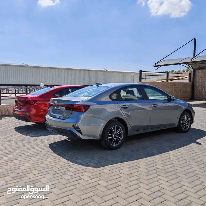 KIA CERATO 2024 (كفالة الوكيل الرسمي 5 سنوات) و(عقد صيانة 30,000 كم زيوت وفلاتر)