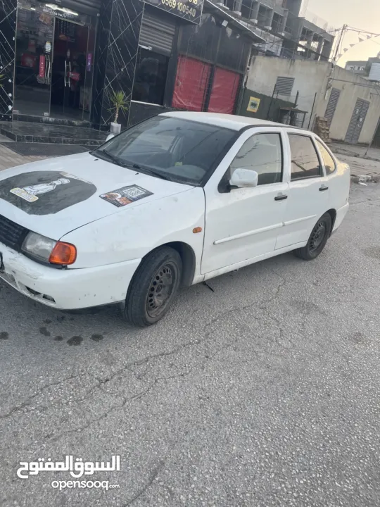 فلوكسفاجن بورا Bora