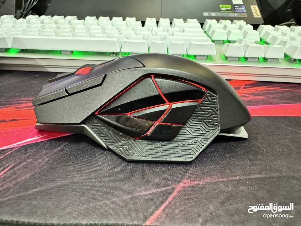 Asus rog spatha wireless or wired gaming mouse with charging dock