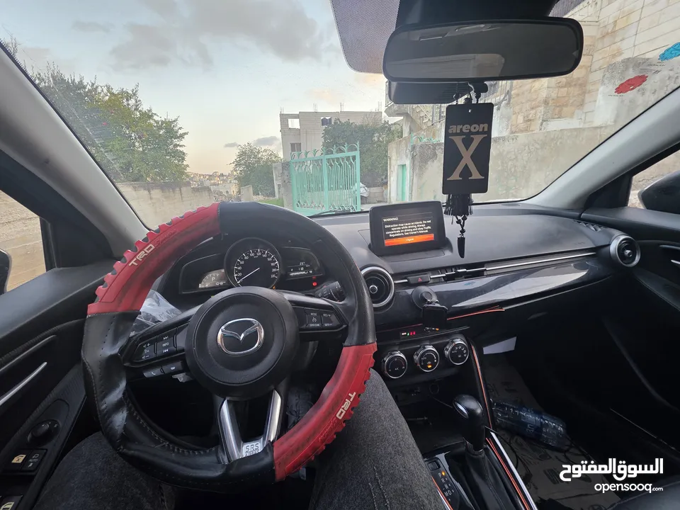 Mazda 2 2022 للبيع