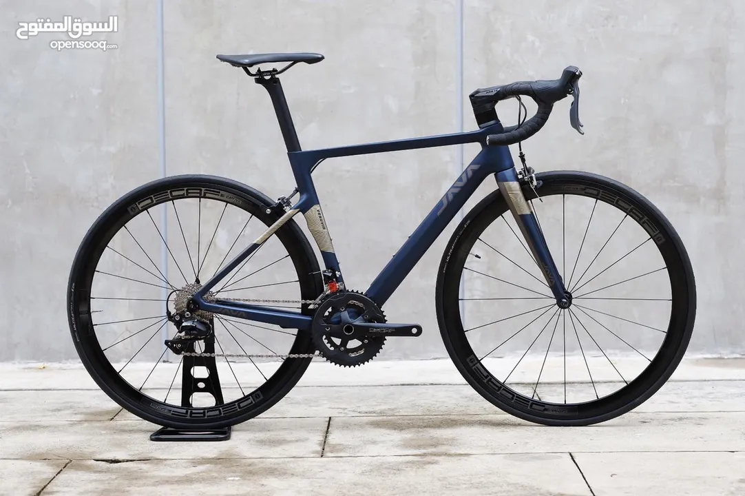 Full Carbon-fiber The Java Vesuvio Shimano 105