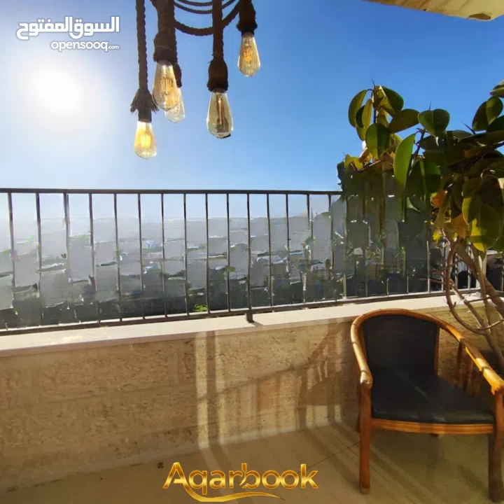 رووف مميز للايجار في سطح مرحبا