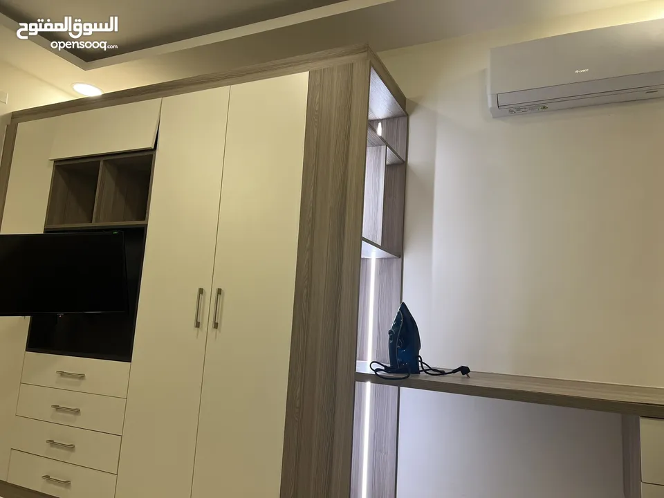 أجنحه سكنيه مفروشه بنظام فندقي وخدمات عاليه وموقع مميز