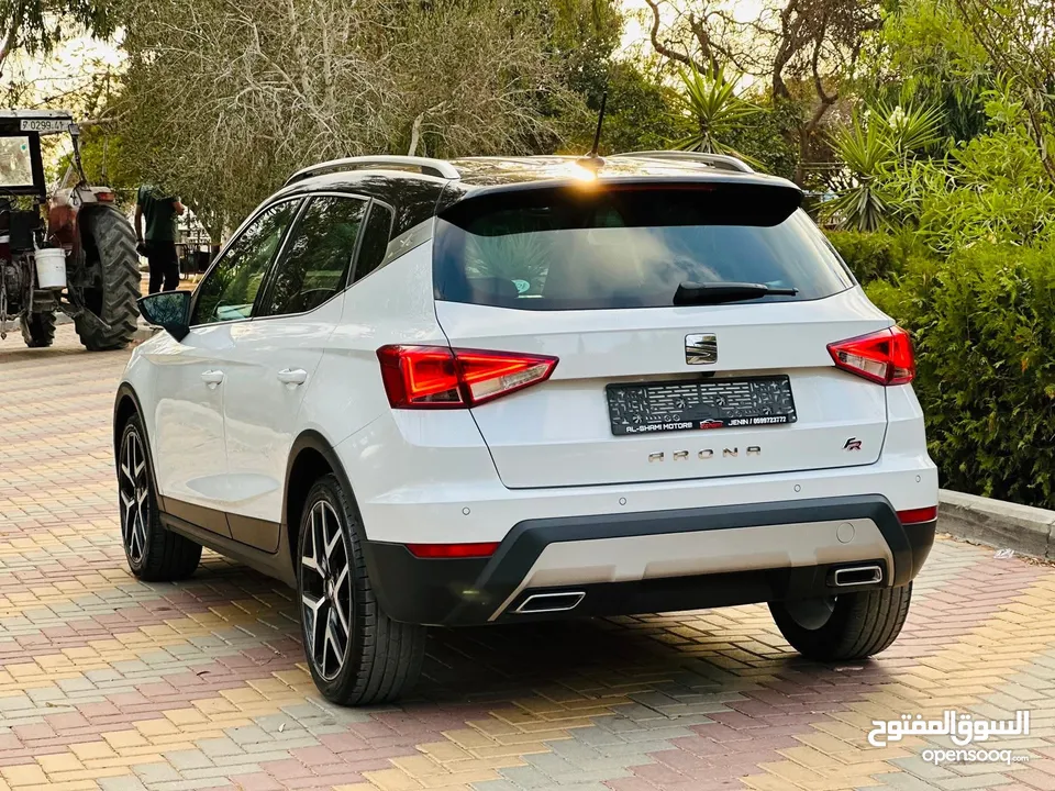 سيات أرونا FR2021 مميزة ولا غرام بويه