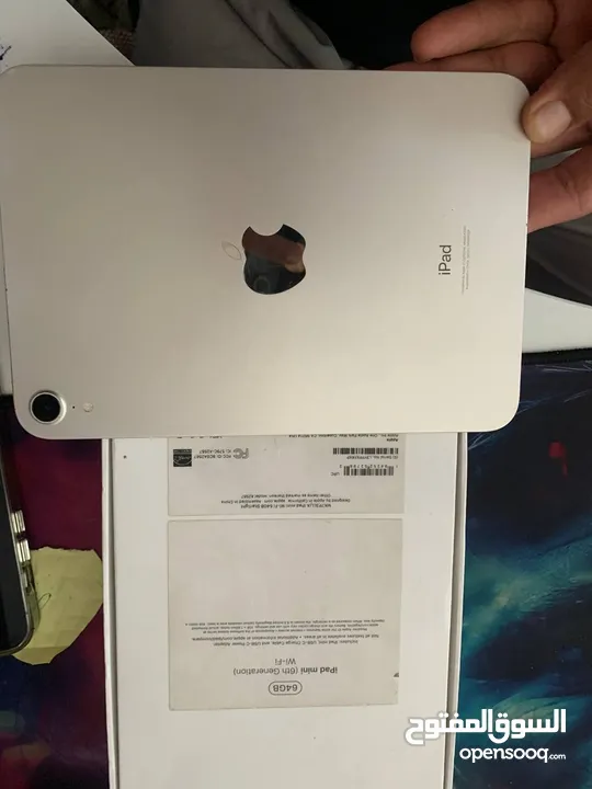 ايباد MINI 6 للبيع.  بلشاشة \ مني 6 IPADيحتاج تبديل