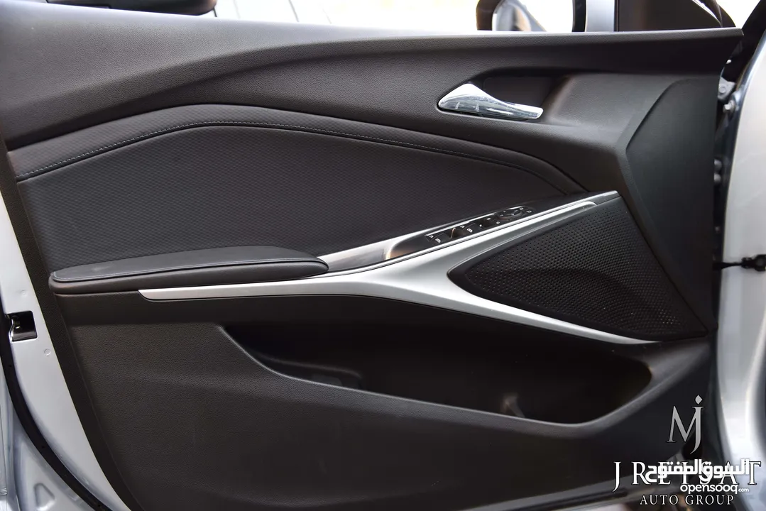 شيفرولية مينلو كهربائية بالكامل متوفر باللونين سلفر بلو وابيض 2023 Chevrolet Menlo EV