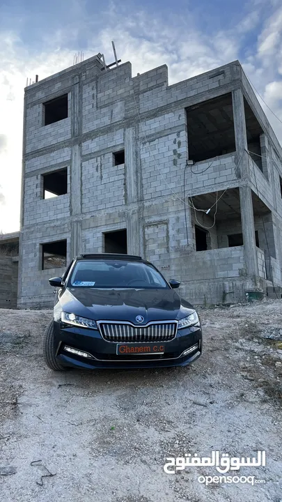 Skoda superb iv 2022 plug-in l&k
