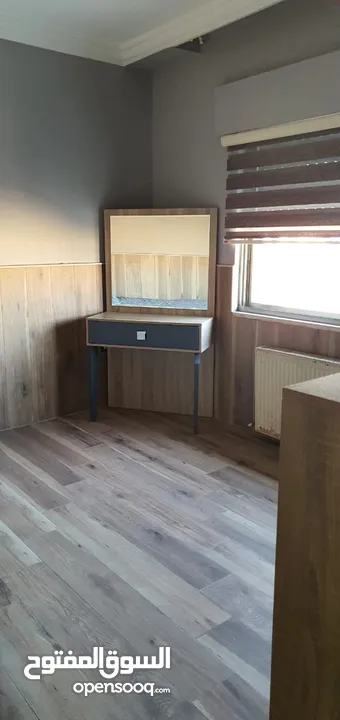 Furnished appartement in Shmesani for rent شقه مفروشه فرش كامل في موقع مميز قريب من الخدمات للايجار