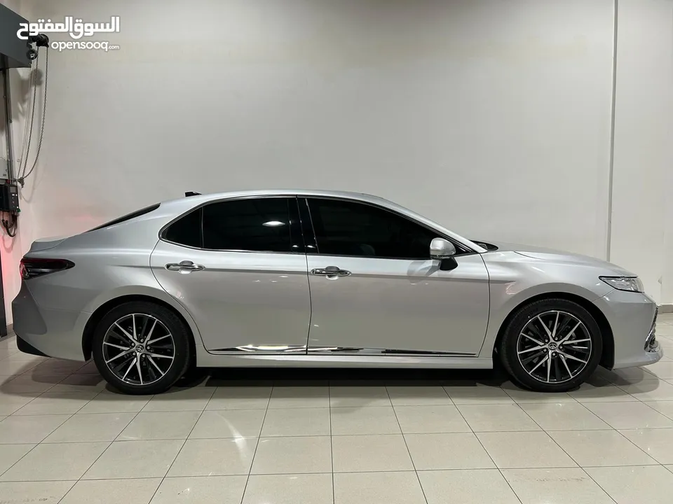 Toyota Camry Limited