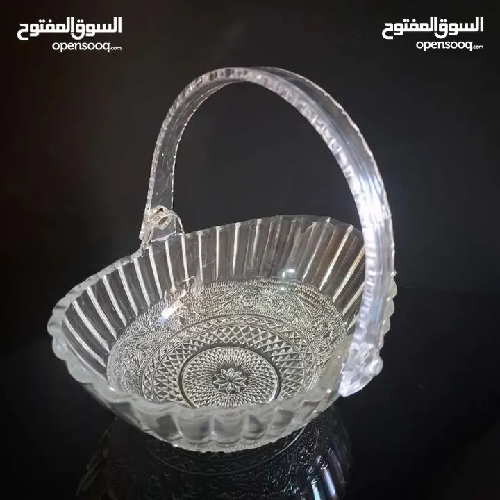 بازااااار الدينااااار اي قطعه بدينار واحد فقططط