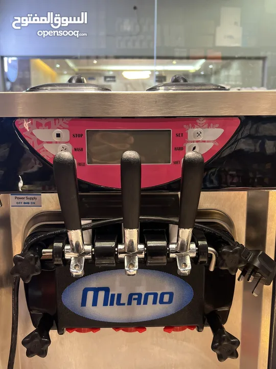 Milano من شركة ICE CREAM MACHINE شبه جديدة