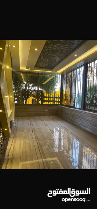 شقه طابق ارضي للبيع البنيات خلف جامعة البترا