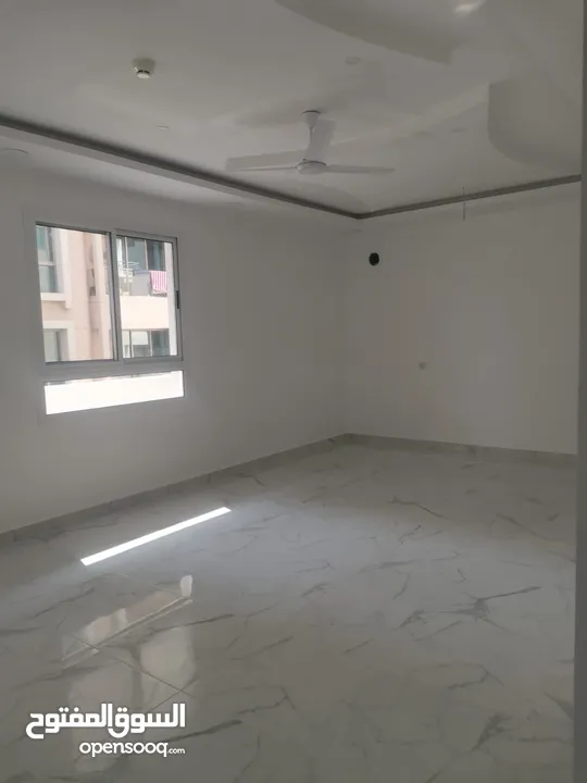 falt for sale in hidd(5bhk,231sqm,79k) شقة للبيع في الحد دور كامل