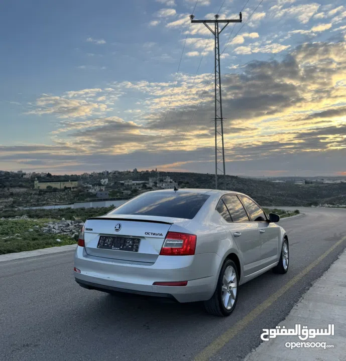 سكودا اوكتافيا 2016 اوتومات ديزل بوضع الشركة السيارة