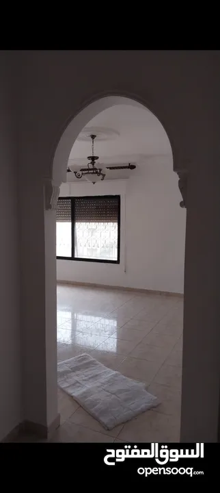 شقه كاش او اقساط من المالك مباشره موقع مميز جدا