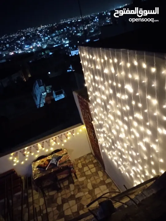 بيت ثلاث طوابق للبيع