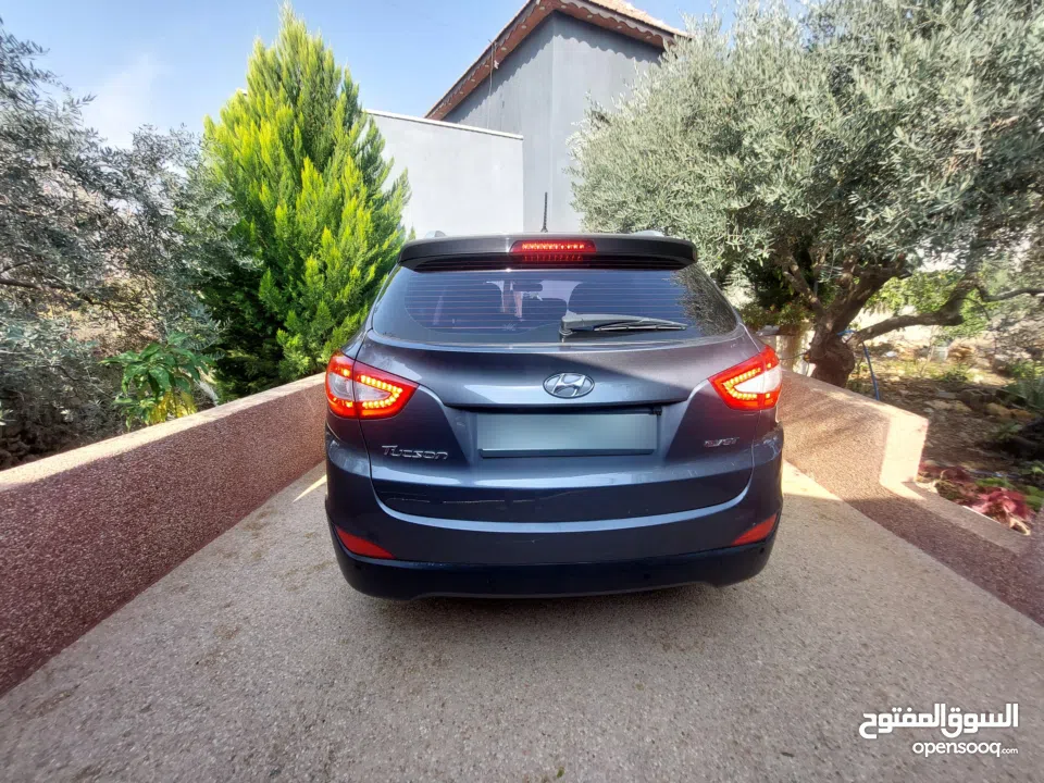 توسان 2014 للبيع