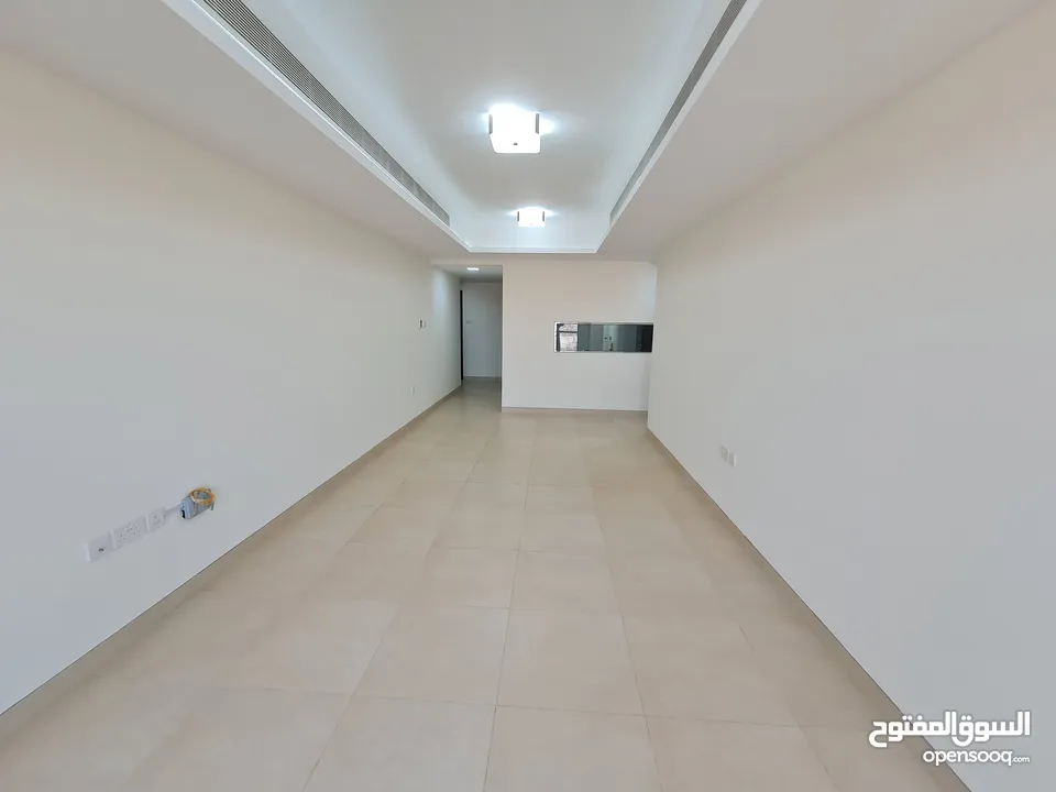 Seaview 3 Bedroom Apartment in Qurm