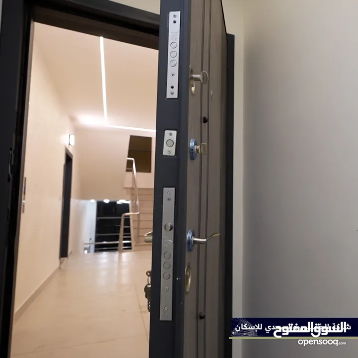 شقه طابق اول للبيع بسعر مميز بأفضل موقع في مرج الحمام
