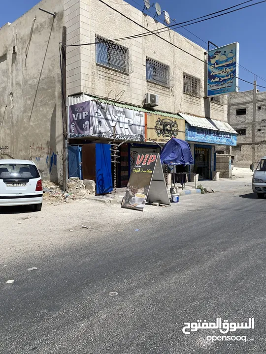 قهوة vip للبيع مع البضاعة والقهوة على رئس عمله للبيع باقي التفصيل
