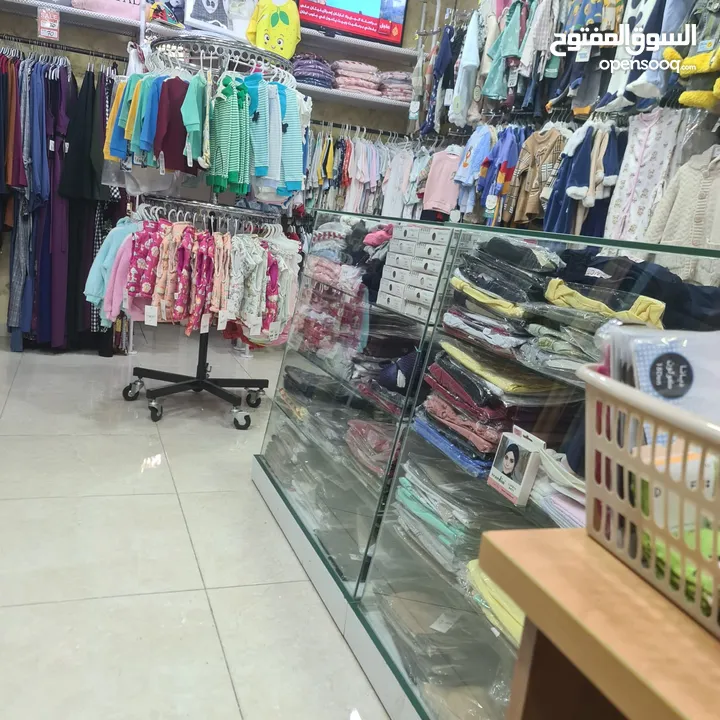 شروت ملابس حمل و بيبي وحديثي ولاده