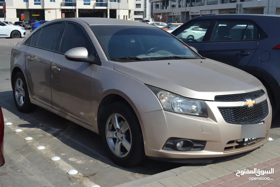 Chevrolet Cruze LS 2012