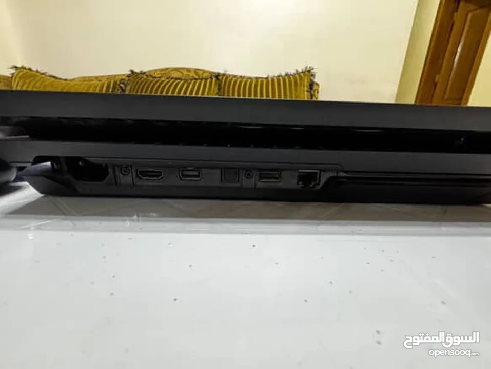 PS4 pro 1t +ايدتين + سيدي gta