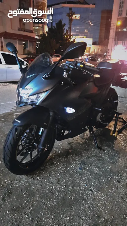 دراجة سوزوكي جكسر 250cc