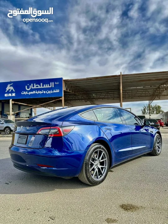 تيسلا 3 نخب اول بحالة الوكالة 2023