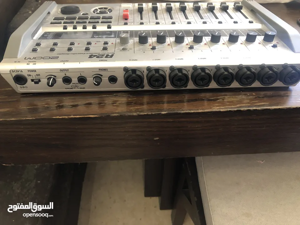 Zoom R24 Multitrack Recorder, mixer and drum machine