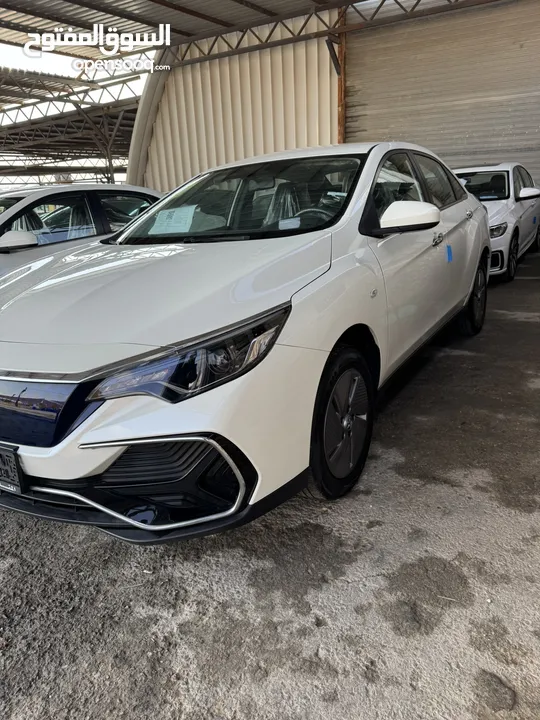 DONGFENG D60 PLUS VENUCIA 2023 دونج فينج فينيسا عداد زيرو