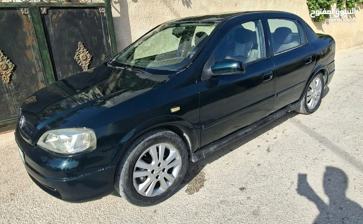 أوبل استرا 2001