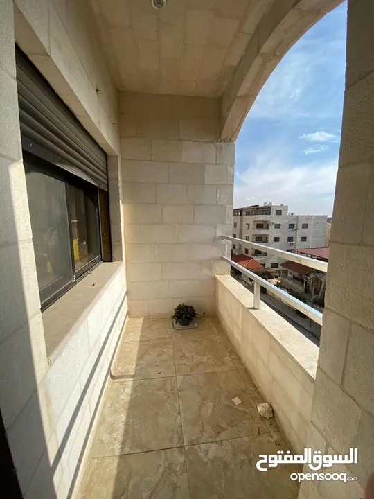 شقة غير مفروشة للإيجار ( Property 39034 ) سنوي فقط