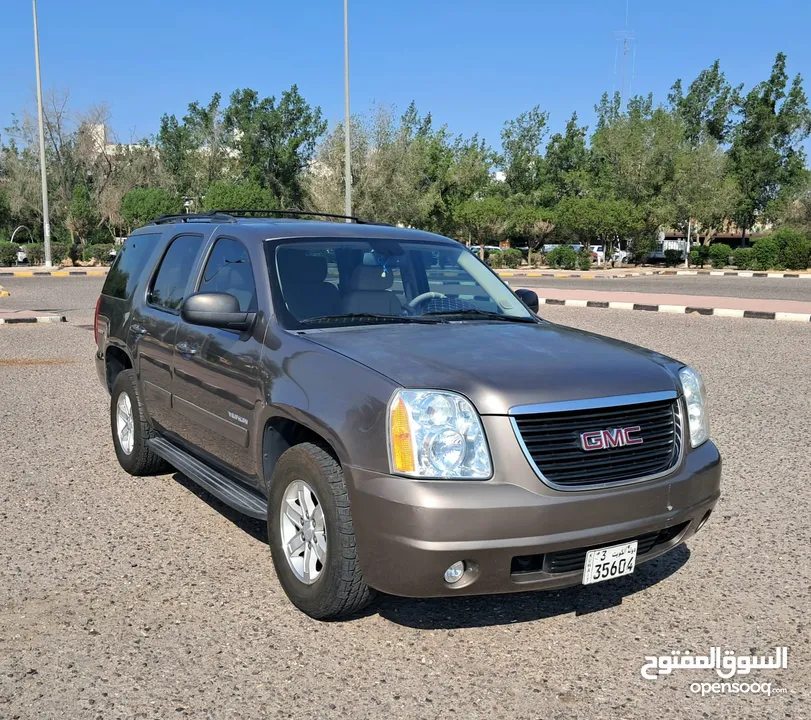 GMC Yukon SLE - 2014 Brown